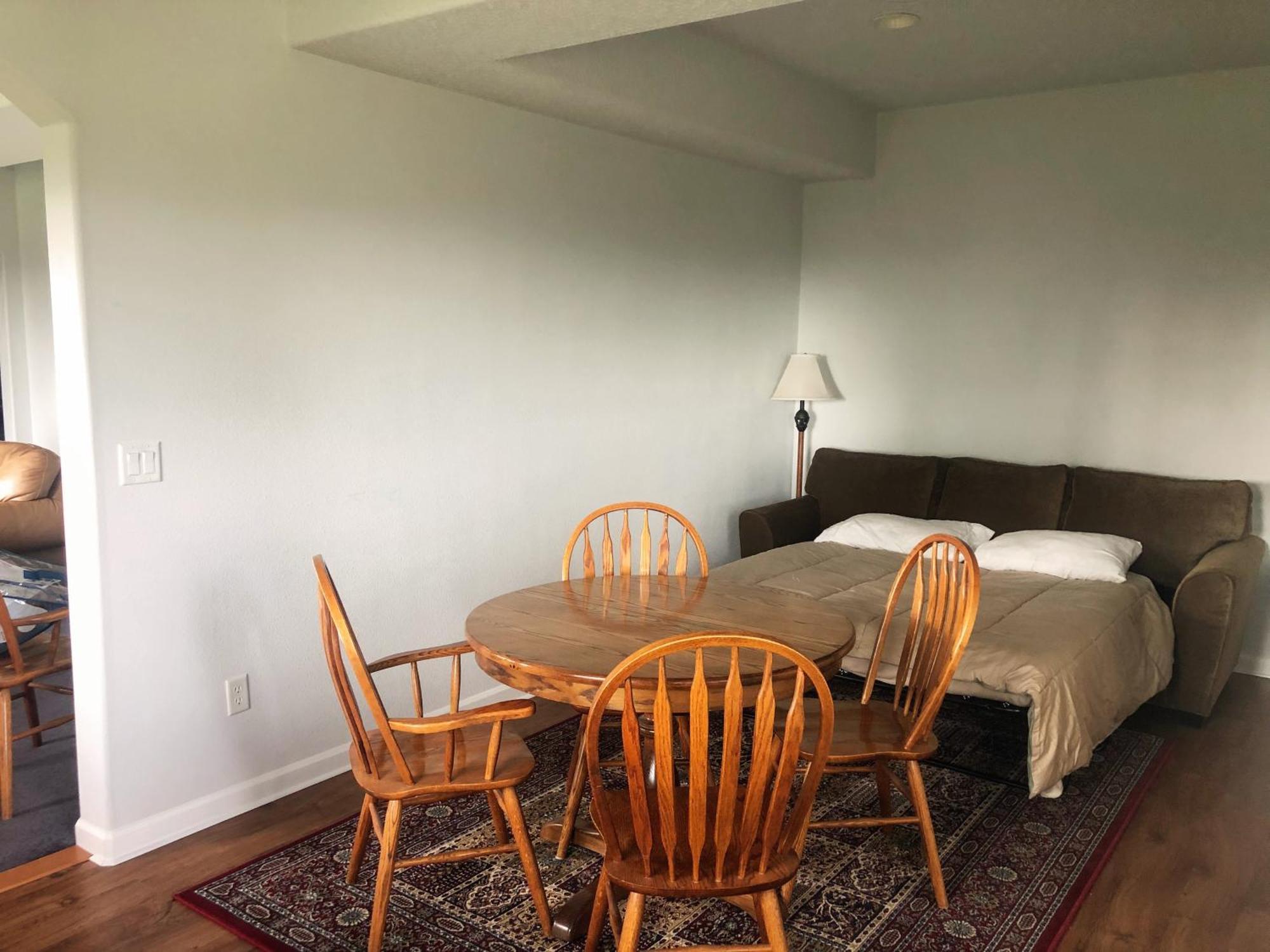 2 Bedroom Suite: Views, Private Entrance, Evchgr Amity Exterior photo