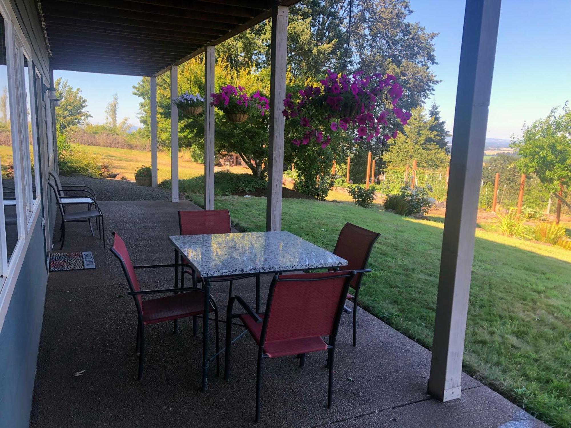 2 Bedroom Suite: Views, Private Entrance, Evchgr Amity Exterior photo